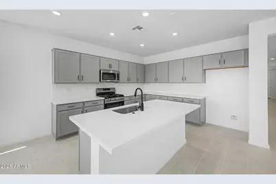 30127 W Palo Brea Way, Buckeye, AZ 85396 - Photo 13