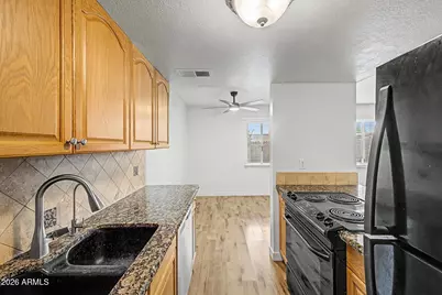 8113 E Glenrosa Avenue, Scottsdale, AZ 85251 - Photo 13