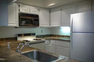 5136 N 31st Pl, Phoenix, AZ 85016 - Photo 3