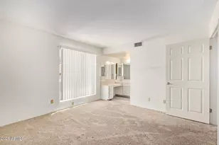 5136 N 31st Pl, Phoenix, AZ 85016 - Photo 17
