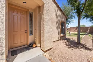 2600 E Springfield Pl, Chandler, AZ 85286 - Photo 3