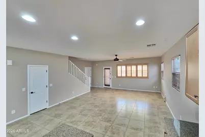 3853 E Branham Lane, Phoenix, AZ 85042 - Photo 3