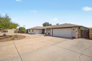 8767 W Villa Hermosa, Peoria, AZ 85383 - Photo 3