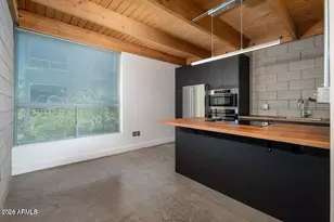 537 E Willetta St, Phoenix, AZ 85004 - Photo 11