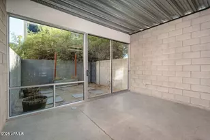 537 E Willetta St, Phoenix, AZ 85004 - Photo 5