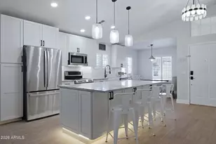 7824 W Julie Dr, Glendale, AZ 85308 - Photo 9