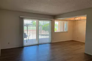 10624 W Griswold Rd, Peoria, AZ 85345 - Photo 5