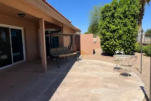 10624 W Griswold Rd, Peoria, AZ 85345 - Photo 25