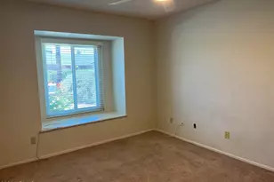 10624 W Griswold Rd, Peoria, AZ 85345 - Photo 21