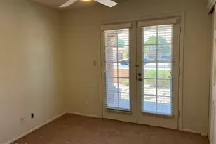 10624 W Griswold Rd, Peoria, AZ 85345 - Photo 19