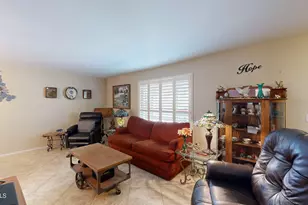 10821 W Roundelay Cir, Sun City, AZ 85351 - Photo 5