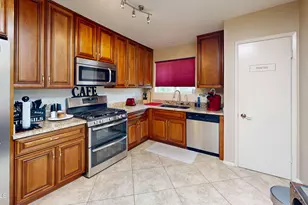 10821 W Roundelay Cir, Sun City, AZ 85351 - Photo 21