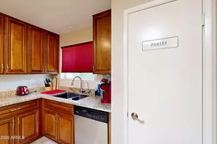 10821 W Roundelay Cir, Sun City, AZ 85351 - Photo 25
