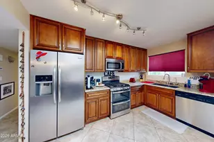10821 W Roundelay Cir, Sun City, AZ 85351 - Photo 19
