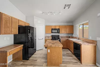 905 E Potter Drive, Phoenix, AZ 85024 - Photo 17