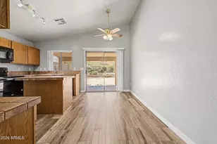 905 E Potter Dr, Phoenix, AZ 85024 - Photo 13