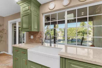 6409 S Hazelton Lane, Tempe, AZ 85283 - Photo 15