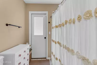 6409 S Hazelton Lane, Tempe, AZ 85283 - Photo 39