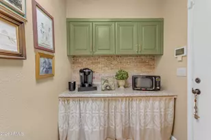 6409 S Hazelton Ln, Tempe, AZ 85283 - Photo 29