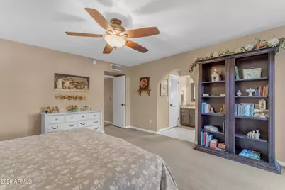 6409 S Hazelton Lane, Tempe, AZ 85283 - Photo 35