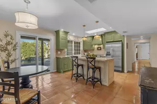 6409 S Hazelton Ln, Tempe, AZ 85283 - Photo 13