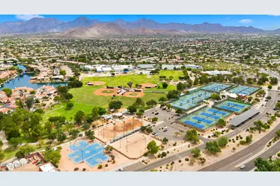 10180 E Cochise Drive, Scottsdale, AZ 85258 - Photo 19