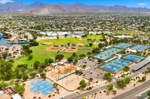 10180 E Cochise Dr, Scottsdale, AZ 85258 - Photo 19