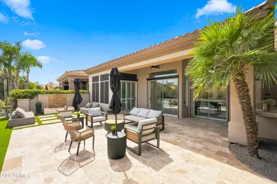 10180 E Cochise Drive, Scottsdale, AZ 85258 - Photo 9