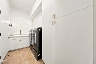 10180 E Cochise Drive, Scottsdale, AZ 85258 - Photo 41