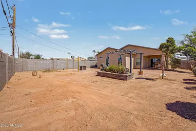 2544 E Marguerite Avenue, Phoenix, AZ 85040 - Photo 13