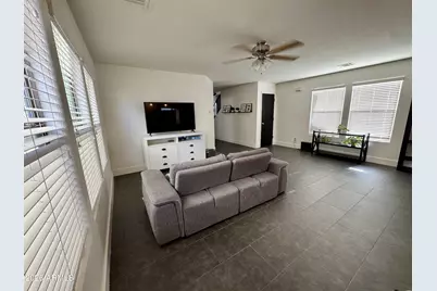 18546 W Legend Drive, Surprise, AZ 85374 - Photo 5
