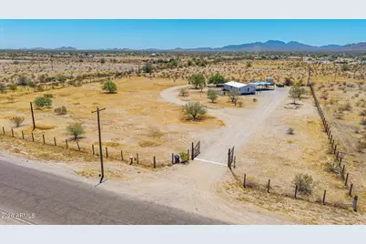 53679 W Barnes Road, Maricopa, AZ 85139 - Photo 13