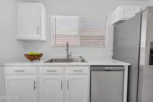 2923 E Muirwood Dr, Phoenix, AZ 85048 - Photo 5