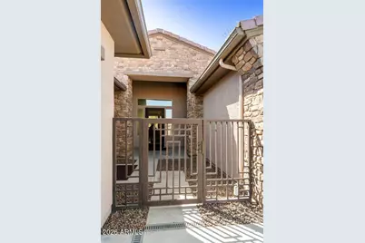 8511 S 30th Street, Phoenix, AZ 85042 - Photo 5