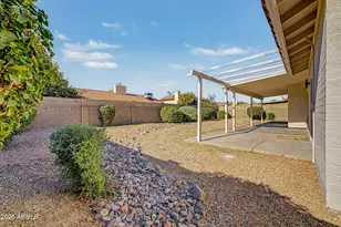 7810 W Bloomfield Rd, Peoria, AZ 85381 - Photo 29