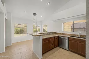 7810 W Bloomfield Rd, Peoria, AZ 85381 - Photo 13