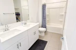 17318 W Sunnyslope Ln, Waddell, AZ 85355 - Photo 11
