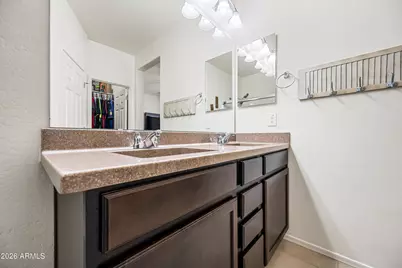 12118 W Hide Trail, Peoria, AZ 85383 - Photo 29