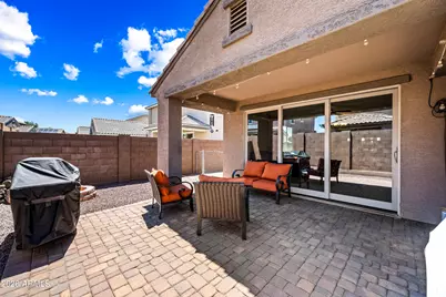 12118 W Hide Trail, Peoria, AZ 85383 - Photo 9