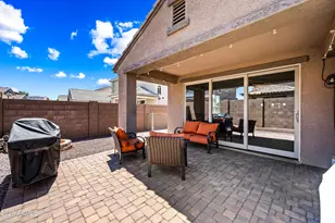 12118 W Hide Trail, Peoria, AZ 85383 - Photo 9