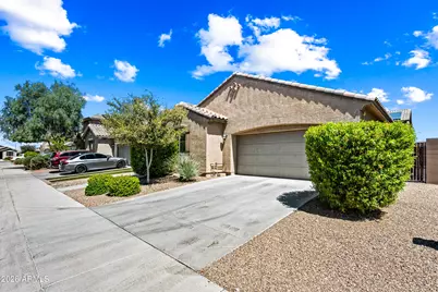 12118 W Hide Trail, Peoria, AZ 85383 - Photo 1