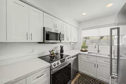 860 N McQueen Road #1135, Chandler, AZ 85225 - Photo 9