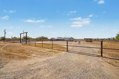 50135 W Jean Drive, Maricopa, AZ 85139 - Photo 5