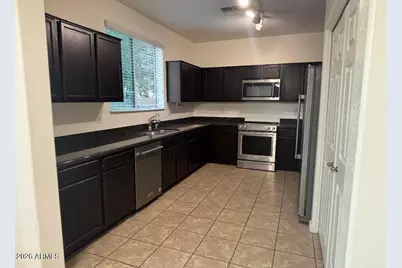 7516 S 27th Place, Phoenix, AZ 85042 - Photo 7