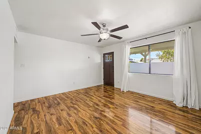 1118 E Diana Avenue, Phoenix, AZ 85020 - Photo 17