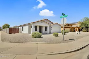 10536 E Lupine Ln, Florence, AZ 85132 - Photo 3