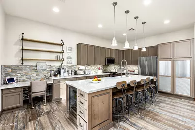 4008 E Lariat Lane, Phoenix, AZ 85050 - Photo 11