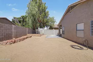 8868 W Laurel Ln, Peoria, AZ 85345 - Photo 35