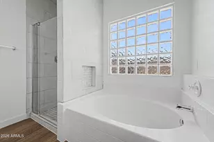 8868 W Laurel Ln, Peoria, AZ 85345 - Photo 27