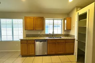 629 N Kenneth Pl, Chandler, AZ 85226 - Photo 5